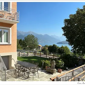 Hébergement de vacances Casa Azalea, Vista E Giardino, Cremia